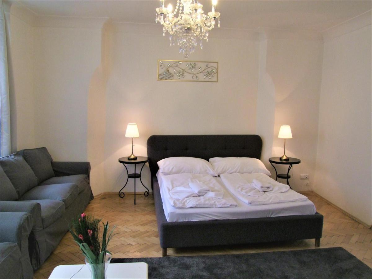 Appartement Charles Bridge Praag
